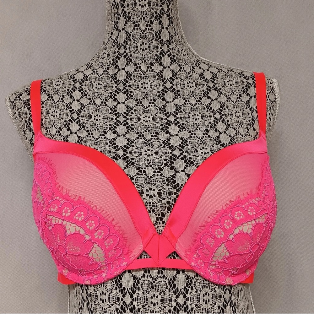 Victoria's Secret Very Sexy Push Up Bra 36C Pink Floral Lace - Picture 2 of 6